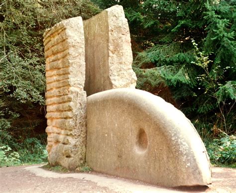 Forest of Dean Sculpture Trail - Heart of the Stone | Flickr