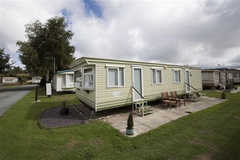 Poppyfields Caravan Park, Suffolk, UK IP27 0TU - Your Parks