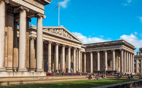 First Timer's Guide To The British Museum in London | Tours & Tips