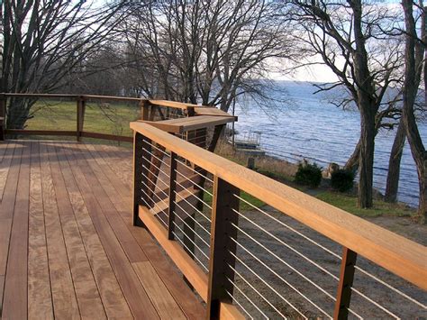 30+ Cable Deck Railing Ideas – DECOOMO