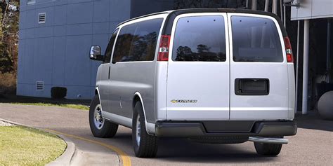 2021 Chevy Express Passenger Van - Specs, Interior Redesign Release ...