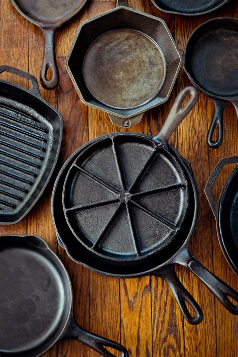 The Kitchn’s Guide to Buying Vintage Cast Iron Cookware | Vintage cast ...