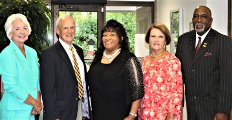 Bladen Community College Trustees Take Oath of Office – BladenOnline