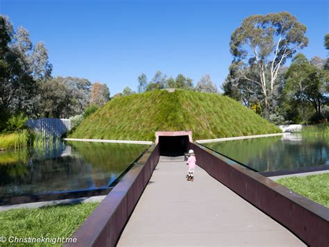 Canberra Travel Guide: The National Gallery of Australia - Adventure, baby!