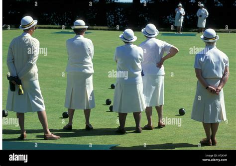 ladies bowling team, Ventnor Bowling Green Isle of Wight England Stock ...