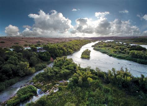 Gkhui Gkhui River Lodge is situated on the banks of the Orange River ...