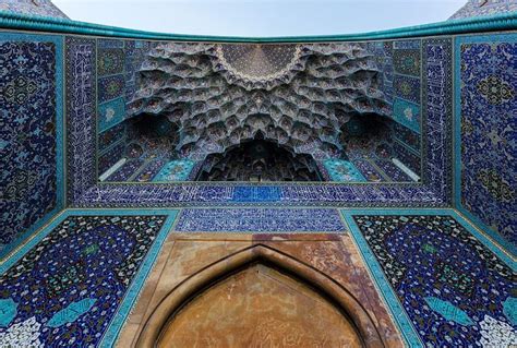 An Introduction to Medieval Safavid Art and Architecture - Brewminate ...