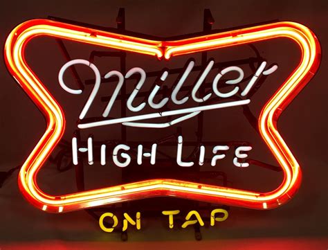 Lot - Vintage 1982 Miller High Life on Tap 3 Color Neon Beer Lighted ...