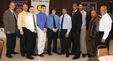 Roselle, Roselle Park football teams guests of Rotary Club - nj.com