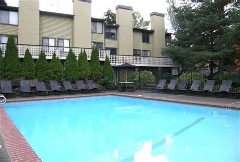 15325 Redmond Way, Redmond, WA 98052 Short-term Lease Apartments ...