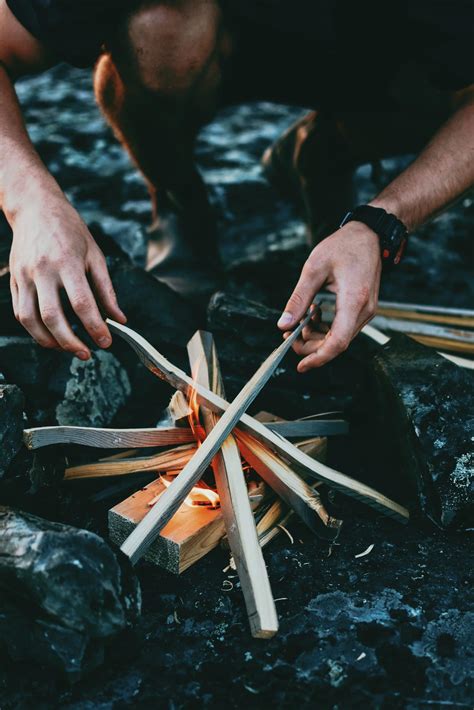 31 Essential Survival Skills You & Your Family Should Know