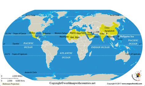 4 Free Compact Printable World Maps With Tropics And Equator