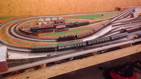 15ft x 6ft Layout Built In Two Sections - Model Train Help BlogModel ...