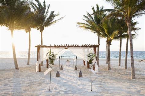 Top Beach Wedding Venues in Mexico and the Caribbean