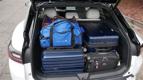 Volkswagen ID.4 Luggage Test | How much cargo space? | Autoblog