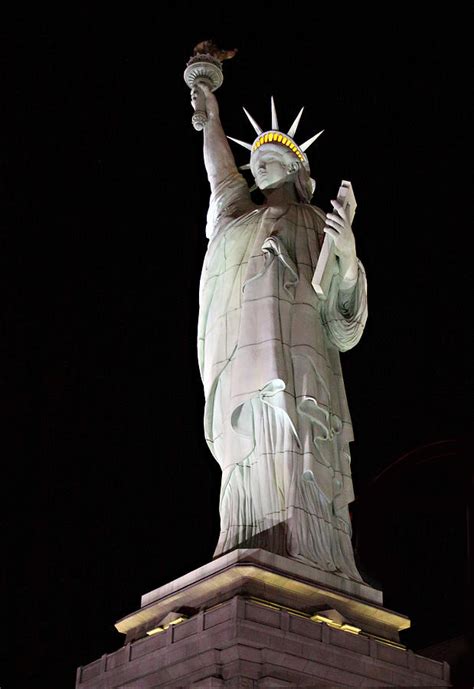 Statue of Liberty Historical Facts and Pictures | The History Hub