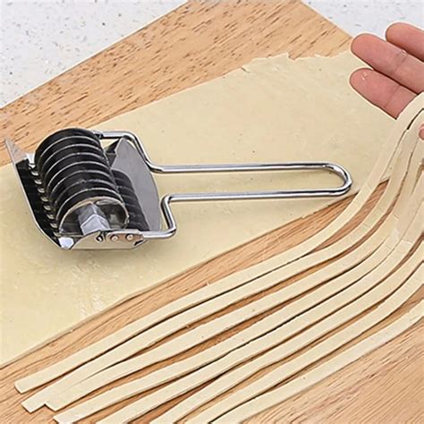 Noodle Lattice Roller Dough Cutter Pasta Spaghetti Maker Pastry ...