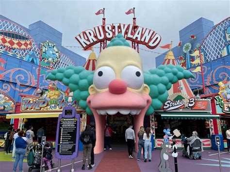 PHOTOS: The Simpsons Ride Reopens with Hand Sanitizing, Physical ...