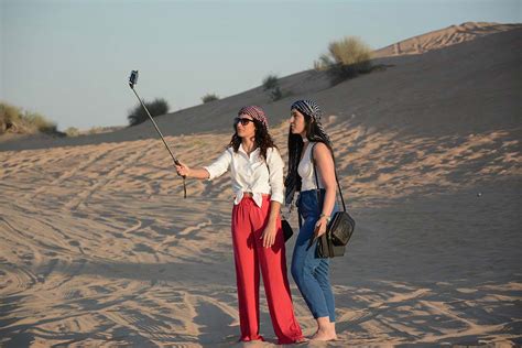 Desert Safari Abu Dhabi - Guide, Tips, Timings, Tickets & Offers