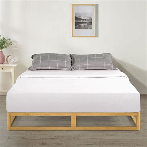 Zinus Industrial Pine Wood Bed Frame Low Bed Base Mattress Foundation ...