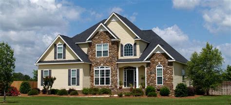 Vinyl siding vs stone siding: a comparison guide | QualitySmith