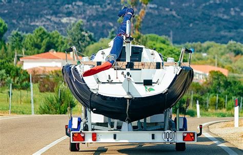 Can You Rent a Boat Trailer? | uShip Shipping Guides