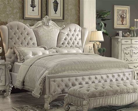 Upholstered Bedroom Sets