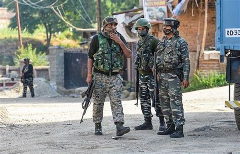 Security situation in Kashmir under control, says Indian Army in wake ...