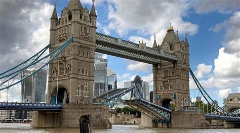 ‘London bridge is falling down’, tweet netizens after Tower Bridge ...