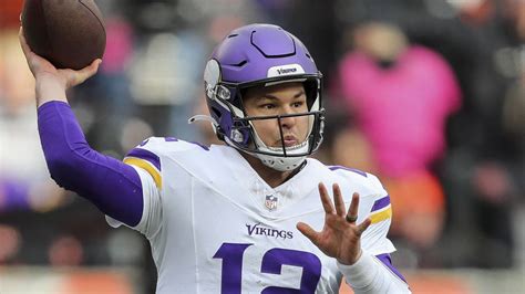 Vikings contemplating QB change? | Yardbarker