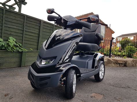 DRIVE ROYALE 4 MOBILITY SCOOTER.ALL TERRAIN HEAVY DUTY 8 mph MOBILITY ...