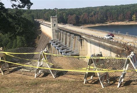 Cleburne County officials investigating vehicle found near bottom of ...