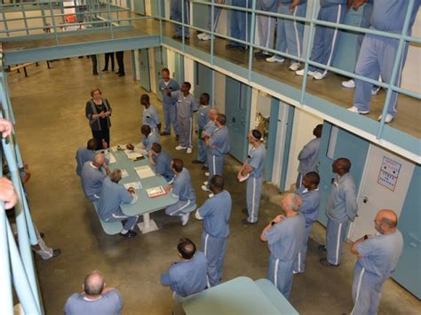 Two Florida Inmates Test Positive For COVID-19 | WGCU PBS & NPR for ...