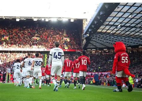 Player Ratings: Manchester United vs Luton Town (Premier League)