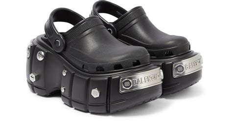 Balenciaga X Crocs Embellished Platform Clogs in Black | Lyst