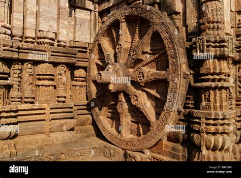 Chariot Wheel at Konark Sun Temple. Konark Temple 13th Century Stone ...