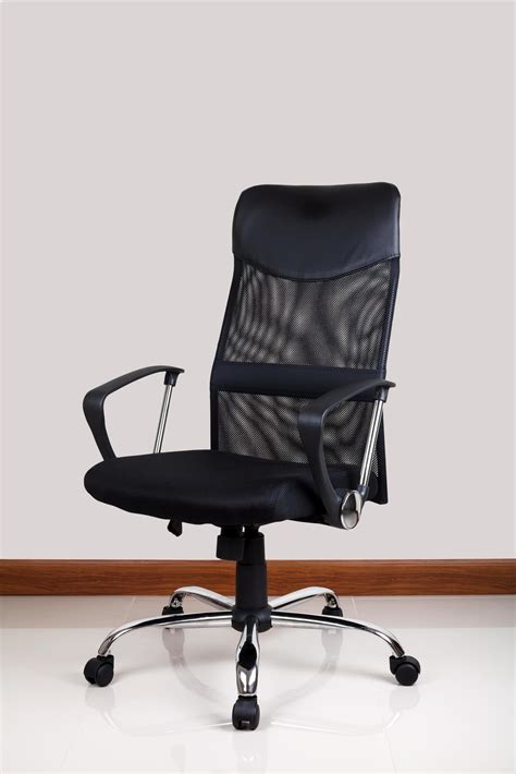 Modern office chair 11041606 Stock Photo at Vecteezy