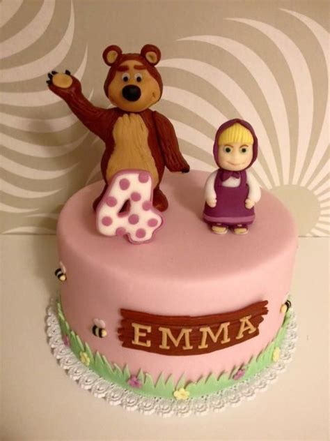 Masha and the bear | Pig birthday cakes, Cartoon birthday cake, Bear ...