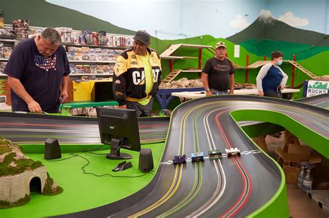 Thursday Night Slot Car Racing - Fundemonium