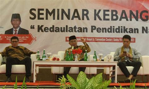 MENKO PMK MUHADJIR EFFENDY TAMPUNG KELUH KESAH MASALAH PENDIDIKAN ...