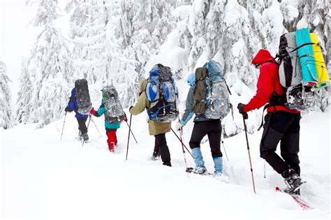 How To Stay Warm When Hiking