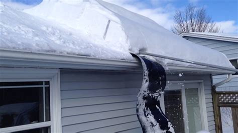 Roof snow removal tool | Doovi