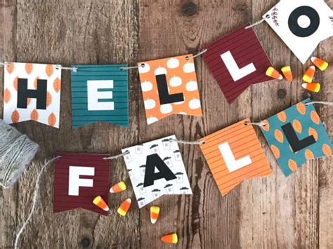 FREE Printable :: Hello Fall Banner - Wichita Mom