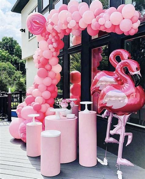 Pink flamingo party image by Mayra on Birthday ideas | Flamingo themed ...