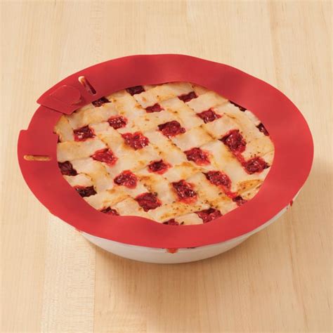 Adjustable Pie Crust Protector - Baking Gadgets - Kitchen Gadgets ...