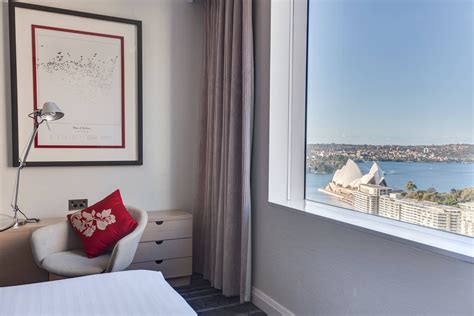 Sydney Opera House Hotel View