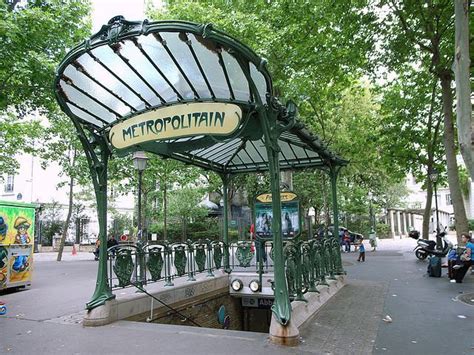 Paris Metro Map and Travel Guide - TourbyTransit