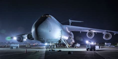 Uncovering the Loading Technique of the C-5 Galaxy, the US's Giant ...