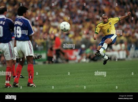 Soccer - World Cup France 98 - Final - Brazil v France. Roberto Carlos ...