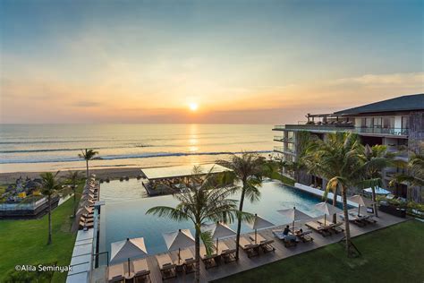 10 Best Beachfront Hotels in Seminyak - Great Hotels Right on the Beach ...